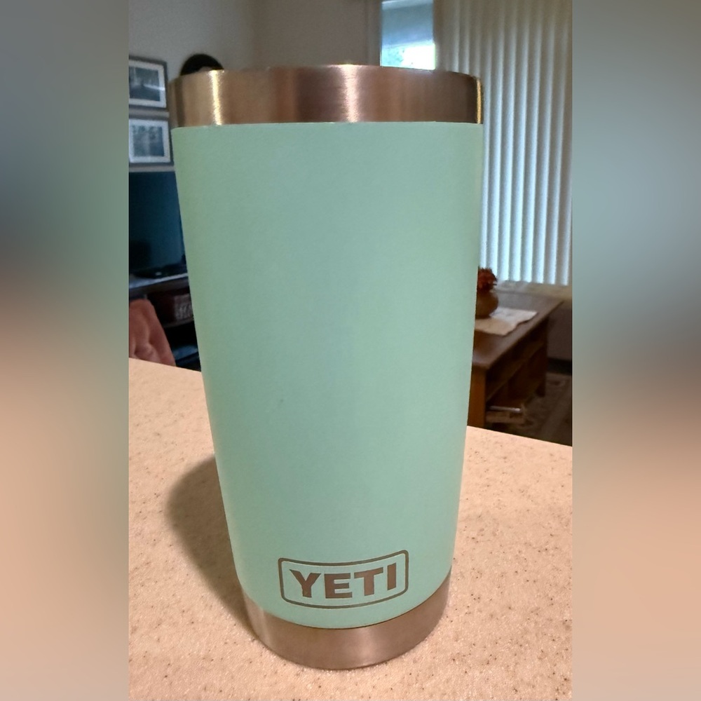 Yeti 20 oz. Rambler